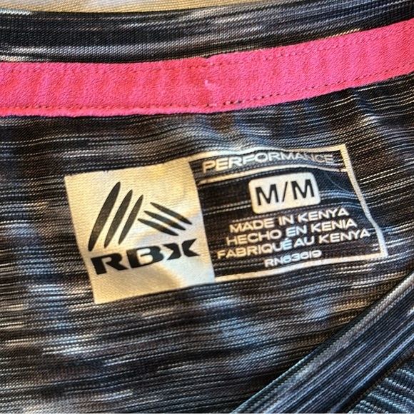 Must bundle Women’s athletic workout shirt size medium - Picture 4 of 5